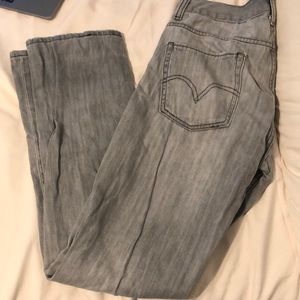Levi’s Jeans